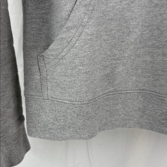 Fanatics Boston Celtics Men’s Small Gray Drawstring Hoodie with Kangaroo Pocket - Picture 2 of 7